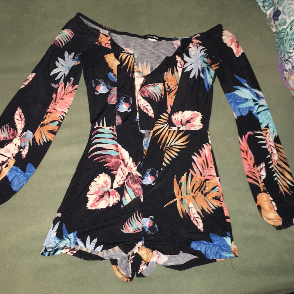 Fashion nova romper